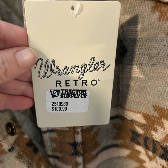 Women’s Aztec Patterned Wrangler Retro - Picture 6 of 6